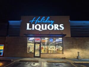 holiday liquors channel letter sign